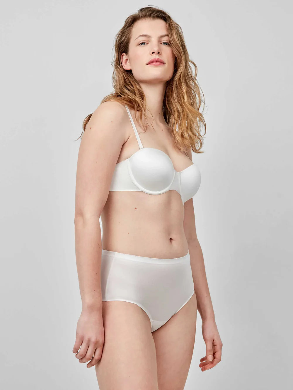 1/10056 - Intimo - GISELA