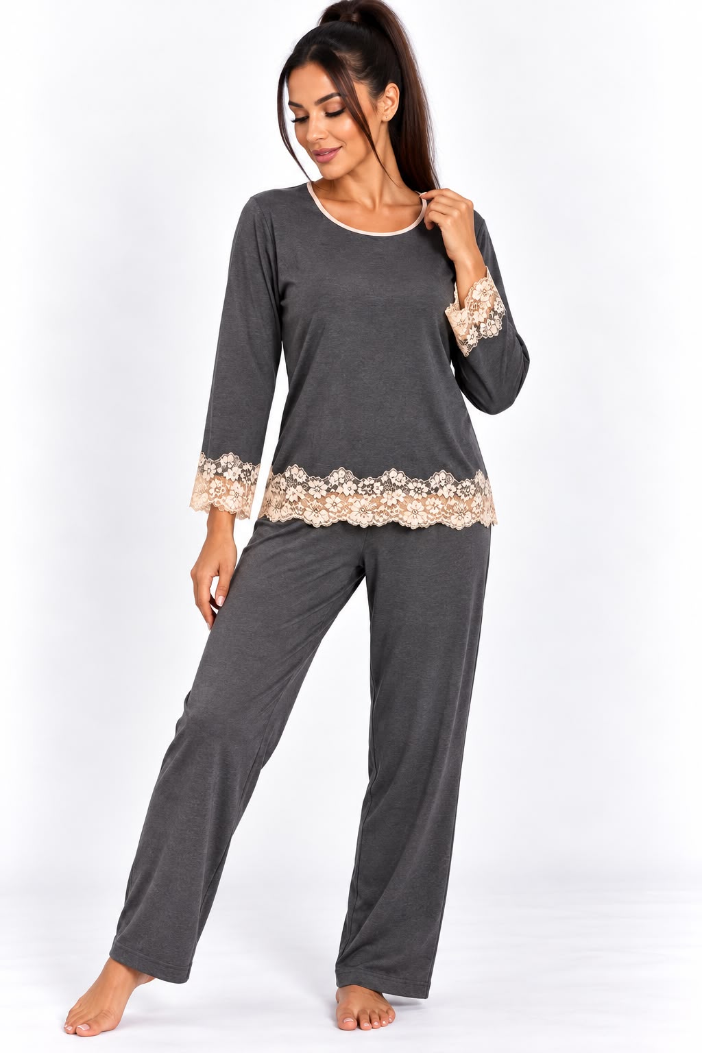 Y7028 - Pigiameria - CARESS